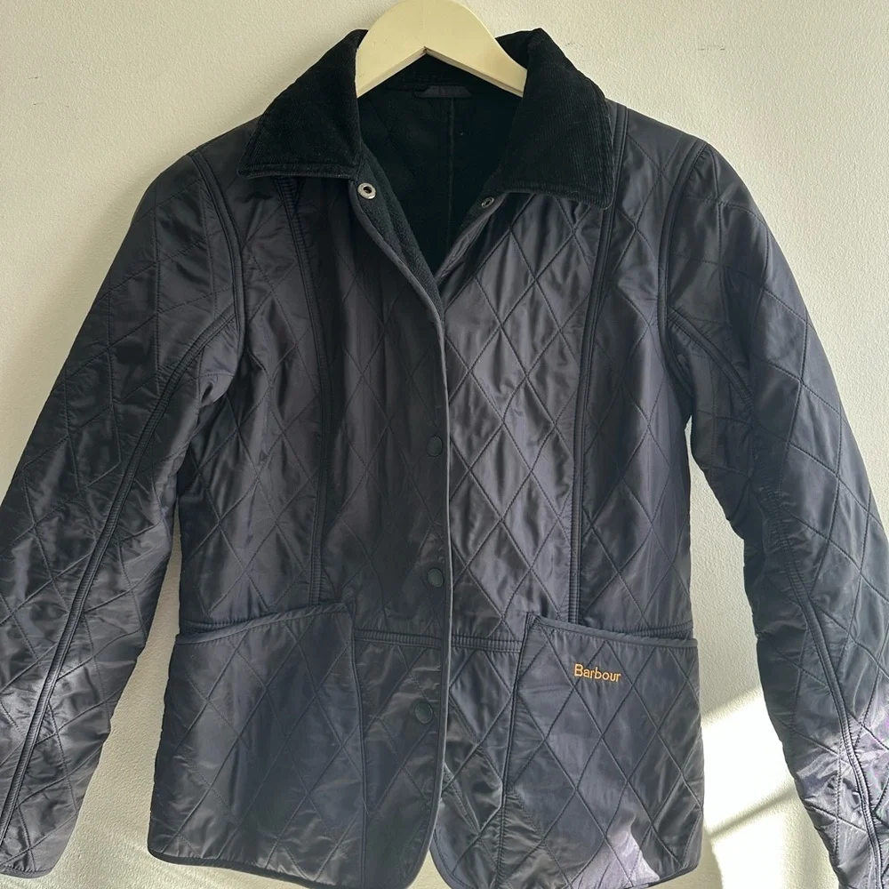 Women’s Barbour quilt jacket size US6 - Picture 2 of 6